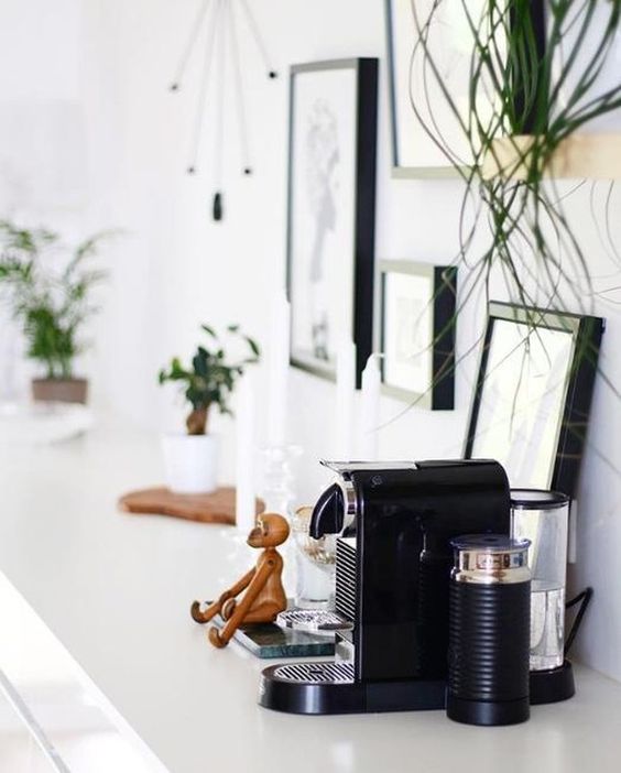 Les différences entre les cafetières Nespresso et les cafetières à piston