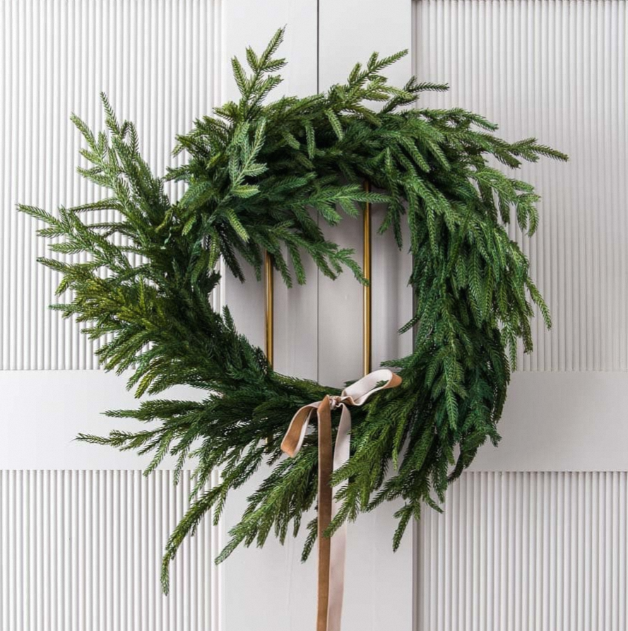 The Alluring Types of Garlands: From Classic to Modern