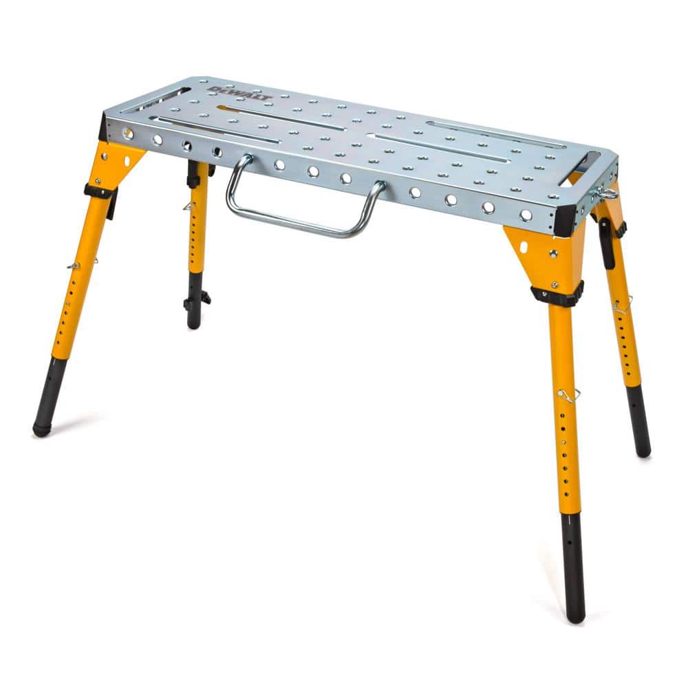 What are the important features to look for in a welding table?