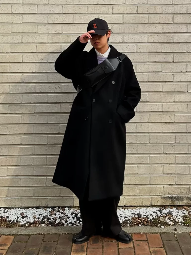 남자 크로스백으로 가장 잘 어울리는 코디는?