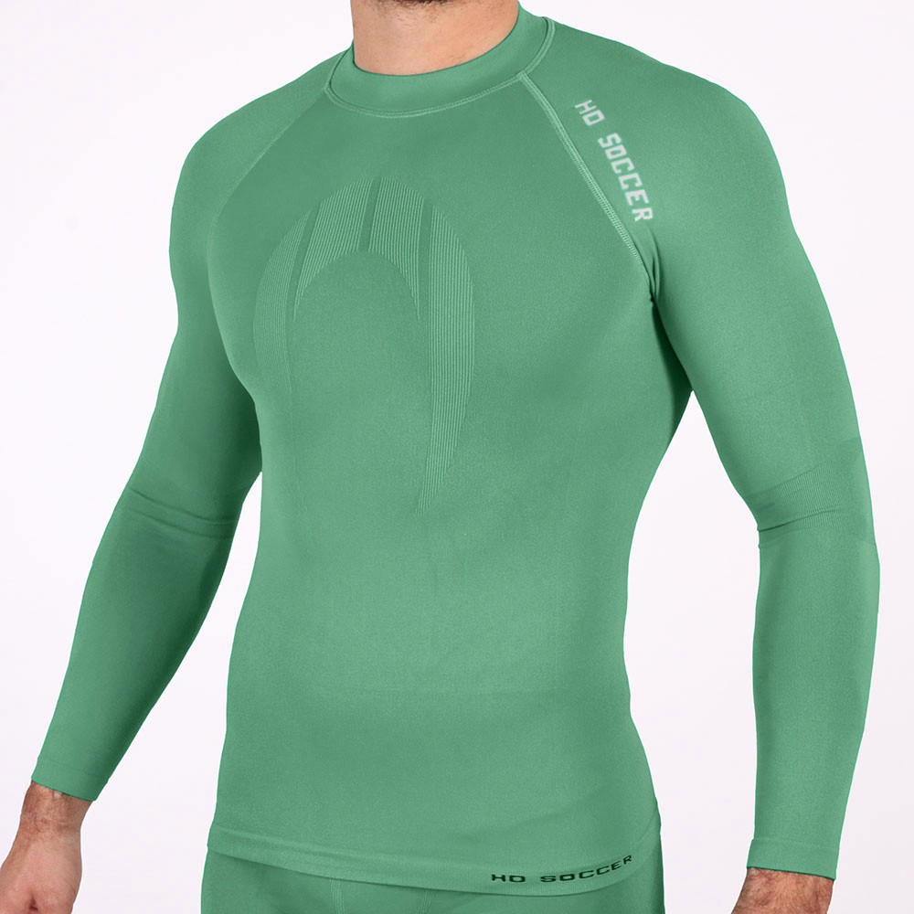 ¿Cuál es la diferencia entre una camiseta térmica para hombres y una para mujeres?