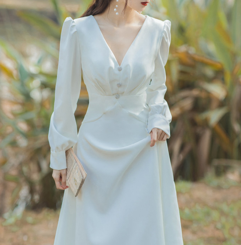 Cleaning a Sage Green Dress: Common Mistakes to Avoid