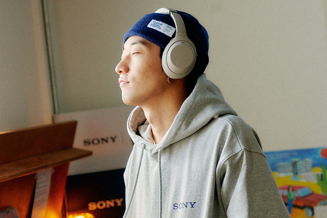 Sony WF 1000XM4의 앱 또는 펌웨어 업데이트로 추가적인 기능이 제공되나요?