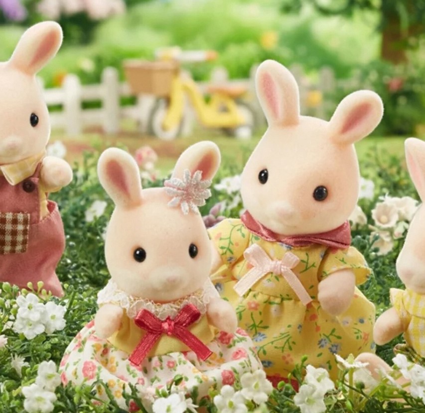 ¿Existen comunidades en línea o grupos de fans dedicados a los Sylvanian Families?