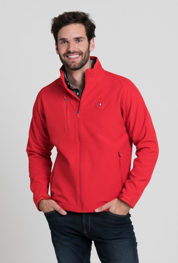 ¿Qué materiales son los más comunes en las chaquetas para hombres?