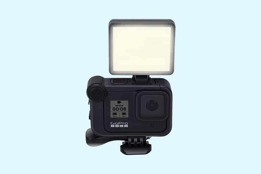 Anti-jamming Performance Analysis of Action Camera Flash