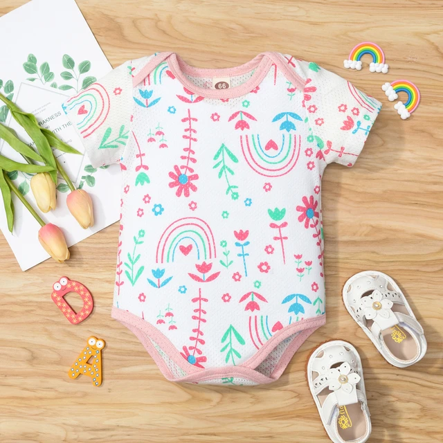 La importancia de la comodidad en la ropa de bebé niña.