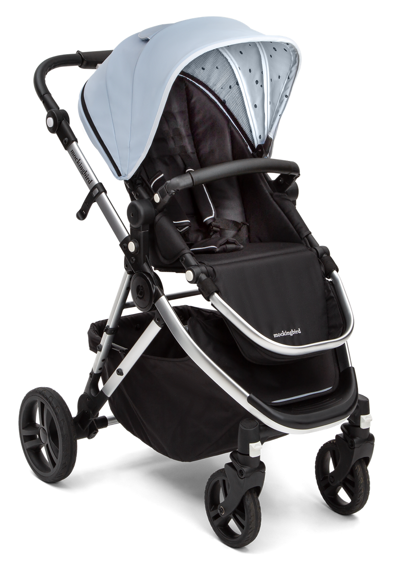 ¿Cuáles son las características importantes a considerar en un carrito de bebé para viajar en avión?