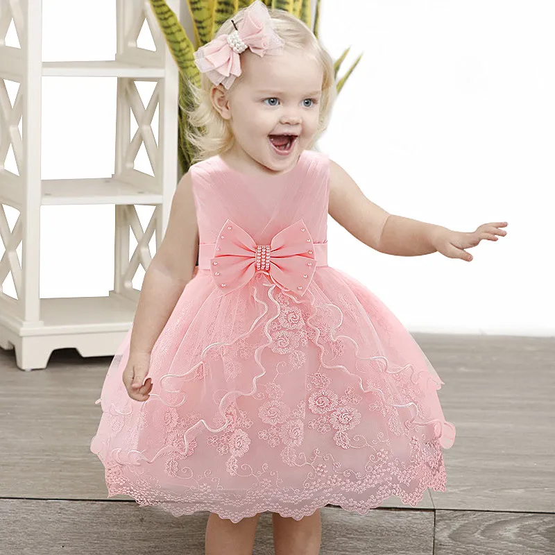 La ropa de bebé niña más adecuada para lactancia.