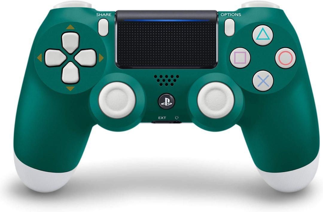 Seamless Sound Connection: Audio Jack of Custom PS4 Controllers