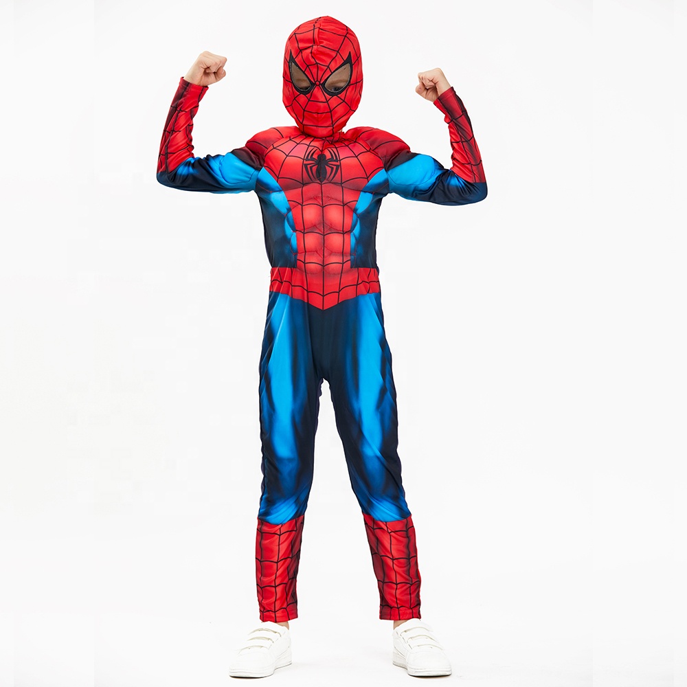 ¿Es recomendable que un niño de 3 años use un disfraz de Spiderman con músculos acolchados?