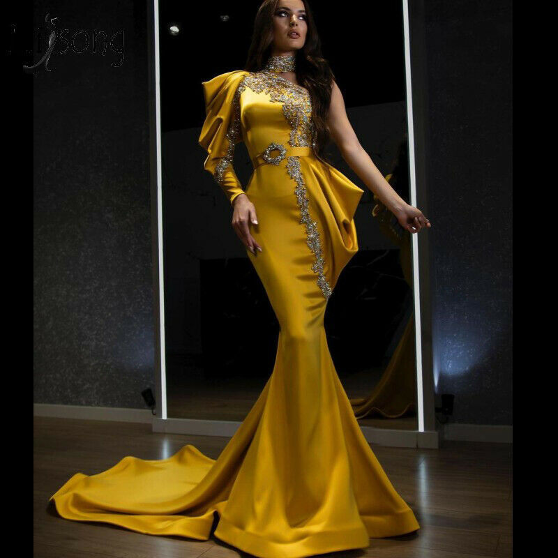 Gold Dress Trends: What’s Hot and What’s Not
