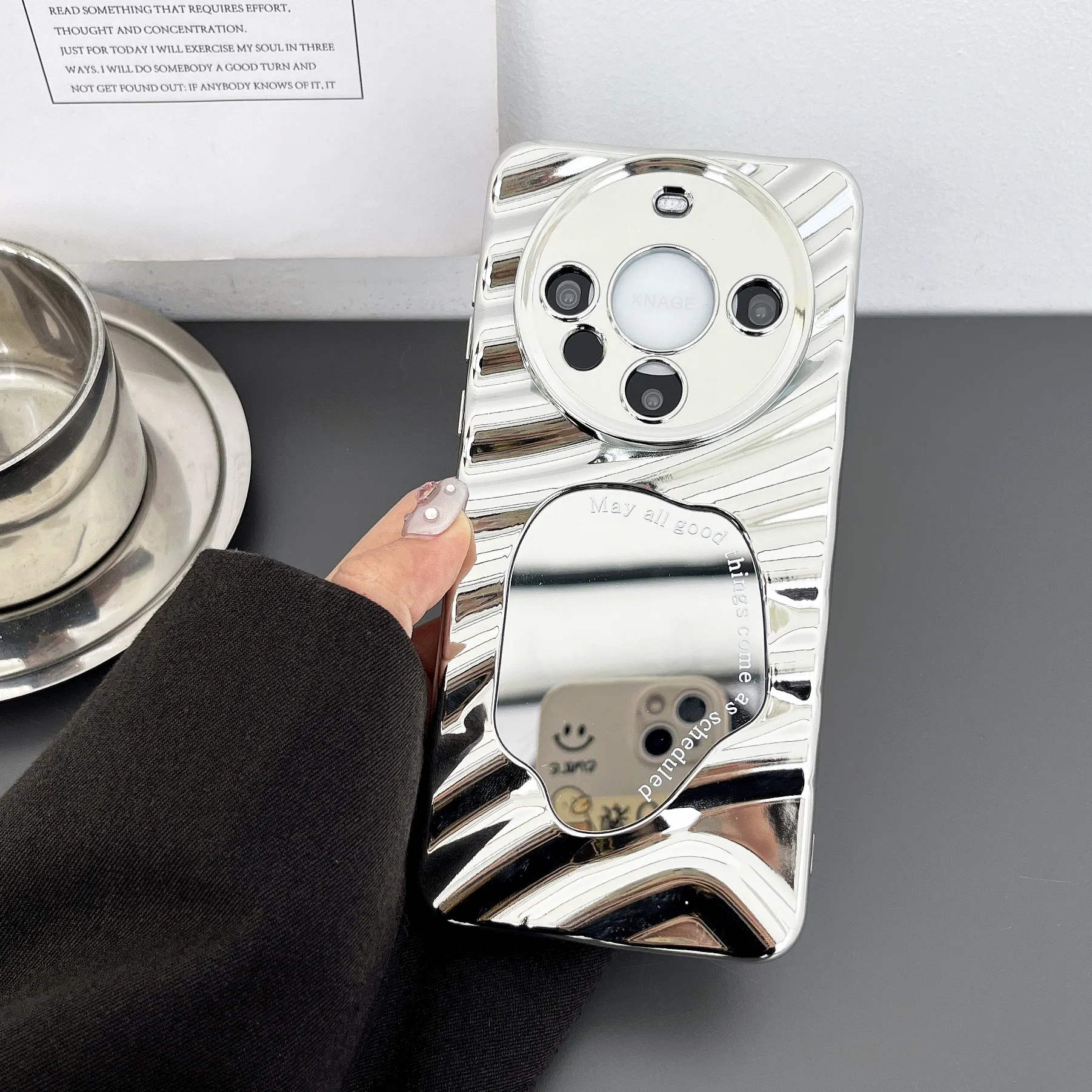 Hardshell Phone Cases for Parents: Keep Your Phone Safe from Little Hands