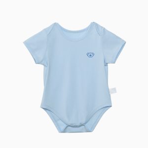 ¿Cómo elegir ropa de bebé?