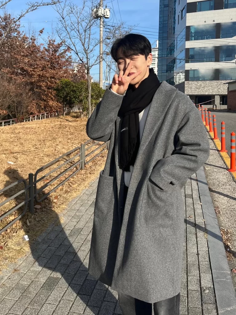 비즈니스 캐주얼한 남자 코트 코디 팁이 있을까요?