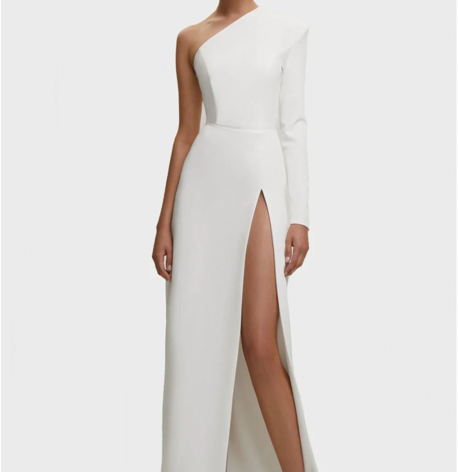 The Ultimate Guide to Storing a White Long Dress Without Wrinkles