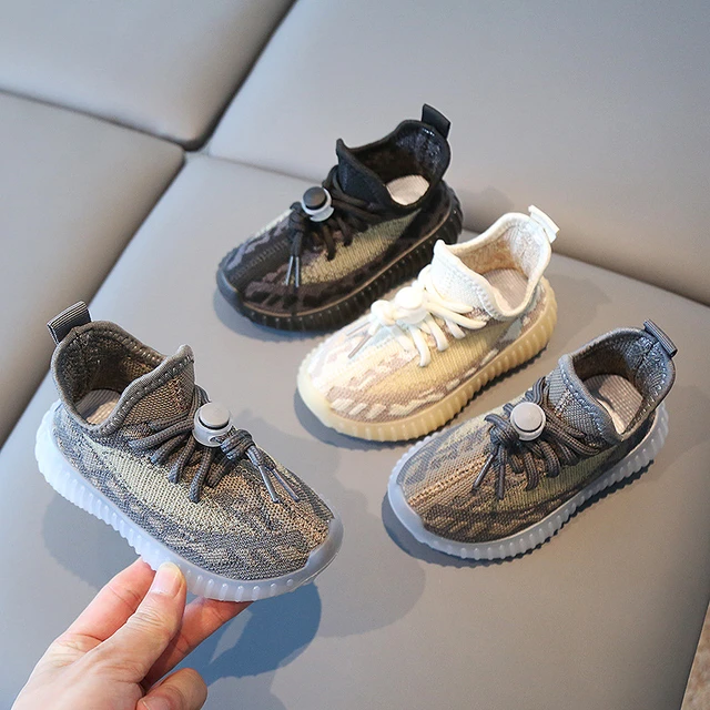¿Cuál es la influencia de las redes sociales en la elección de unas zapatillas para niños?