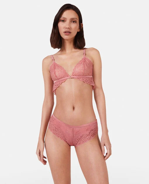 ¿Qué estilos de ropa interior femenina son adecuados para usar en verano en 2023?