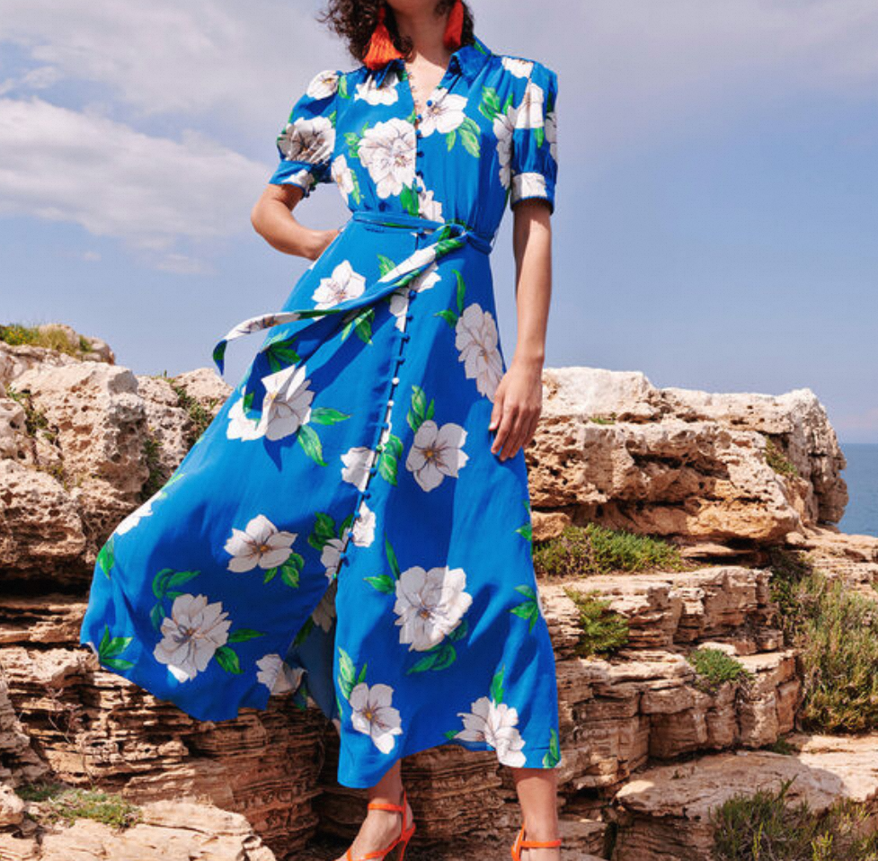 Sailing into Style: Nautical-Themed Beach Dresses in Denim