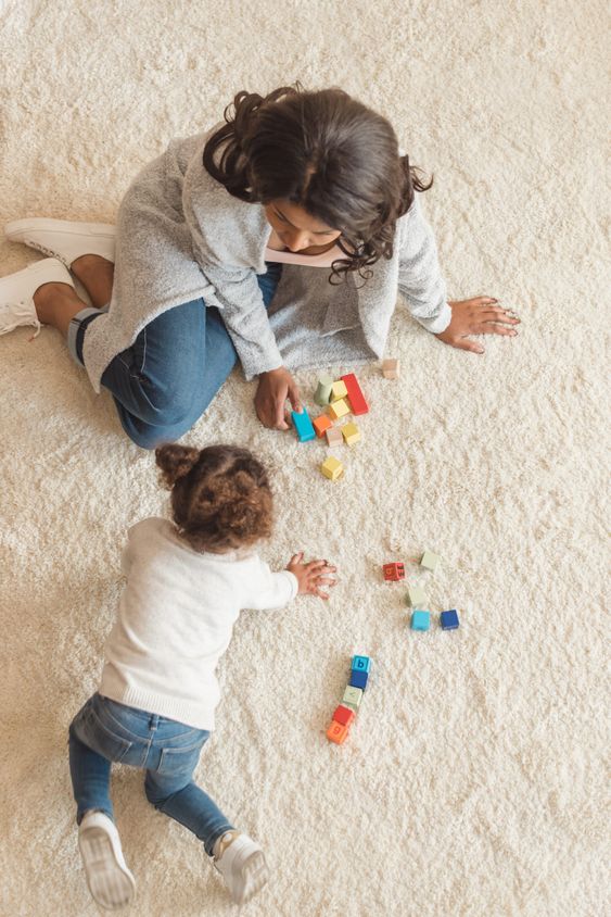 Comment parler à votre enfant d'âge préscolaire de la façon dont les bébés sont créés