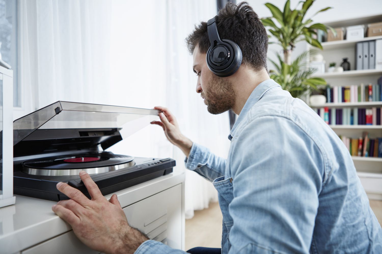 Sound authentication: Explore the genuine certification of Bluetooth Turntable