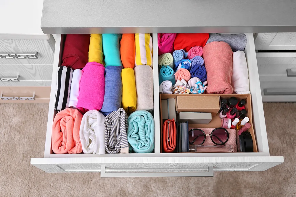 decluttering tips for hoarders
