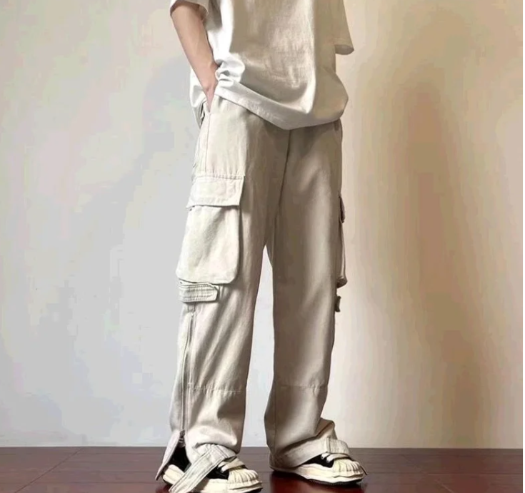 Choosing White Cargo Pants for Work: Finding the Right Balance of Functionality and Professionalism