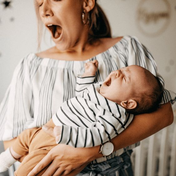 Que faire si votre bébé pleure lorsqu'on le couche