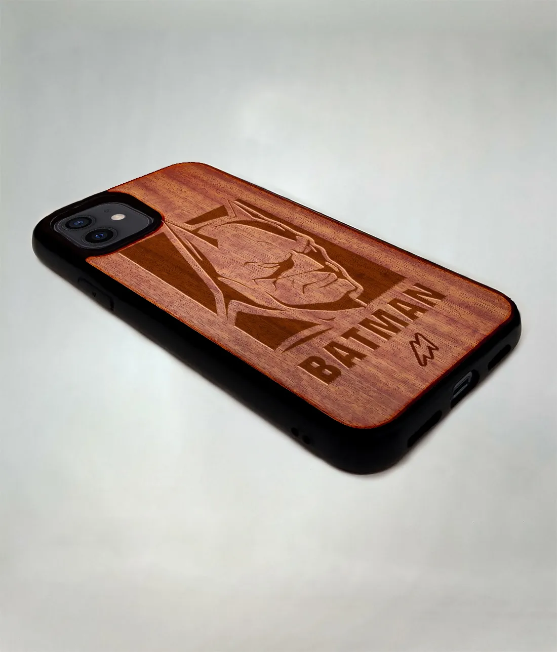 The Role of Wooden Phone Cases in Artistic and Handmade Movements