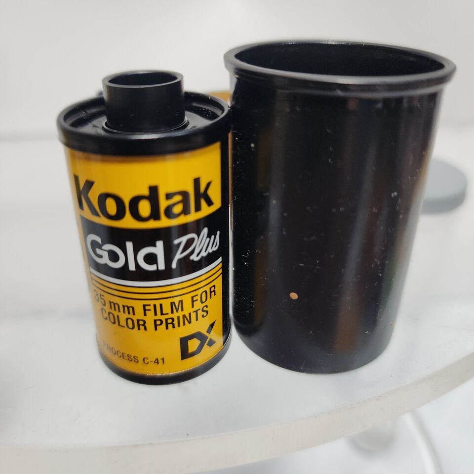 The Artistic Journey: Self-Expression and reflectivity through and through 35mm Film