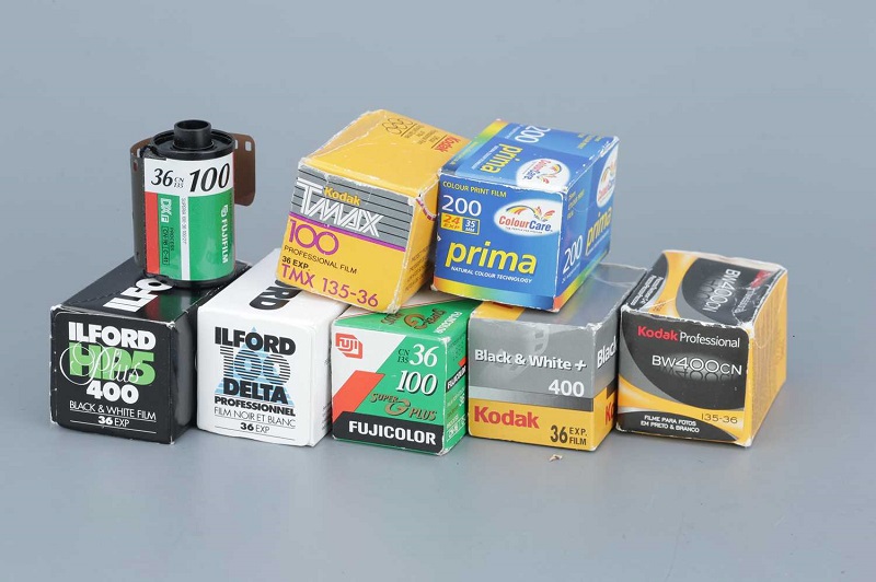 legitimacy in Analog: 35mm take picture taking as a seeable Narrative