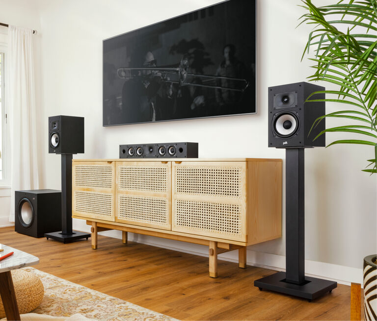 Vintage Vibes: Bookshelf Speakers for Vintage Audio Enthusiasts