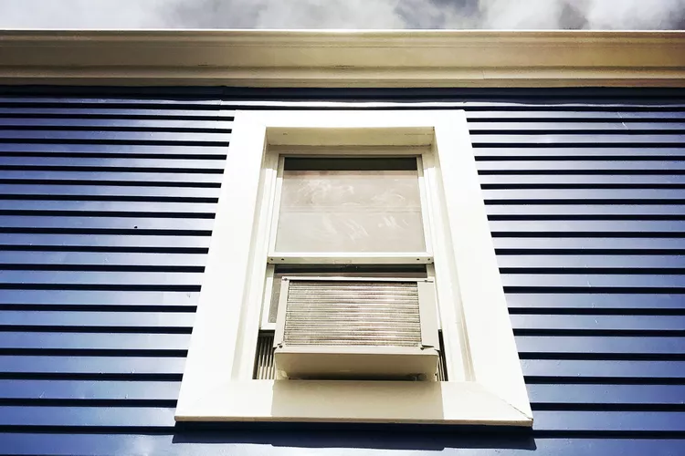 Comment installer correctement une unité de climatisation de fenêtre ?