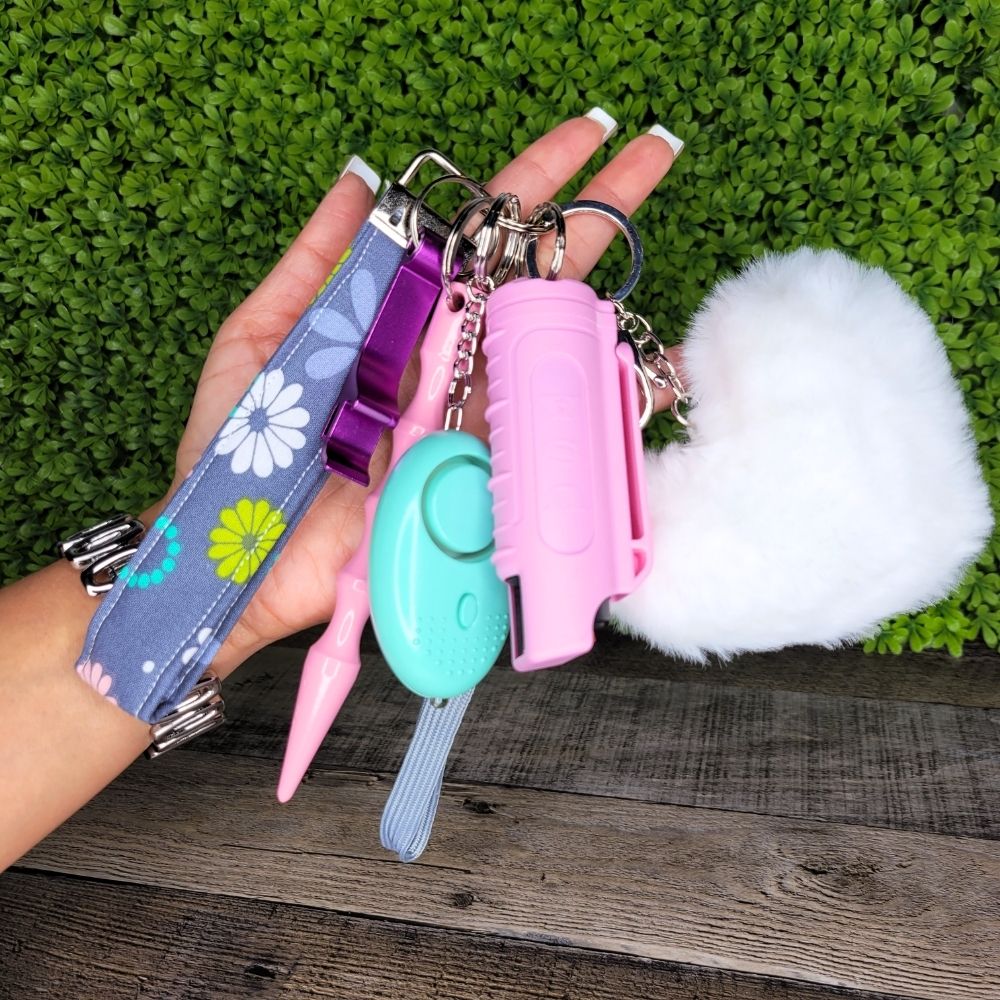 Keychain Self-Defense for Cyclists: Ensuring Safety and Visibility