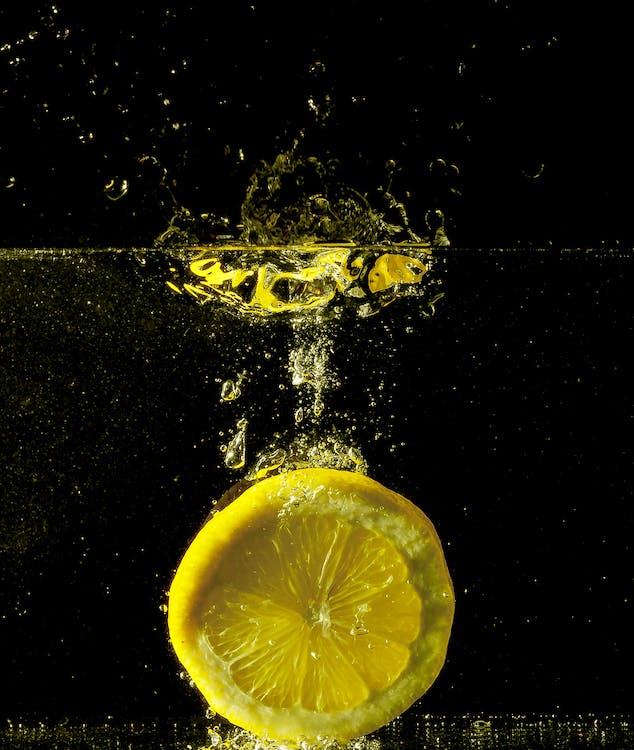 Can Dogs Eat Lemons?