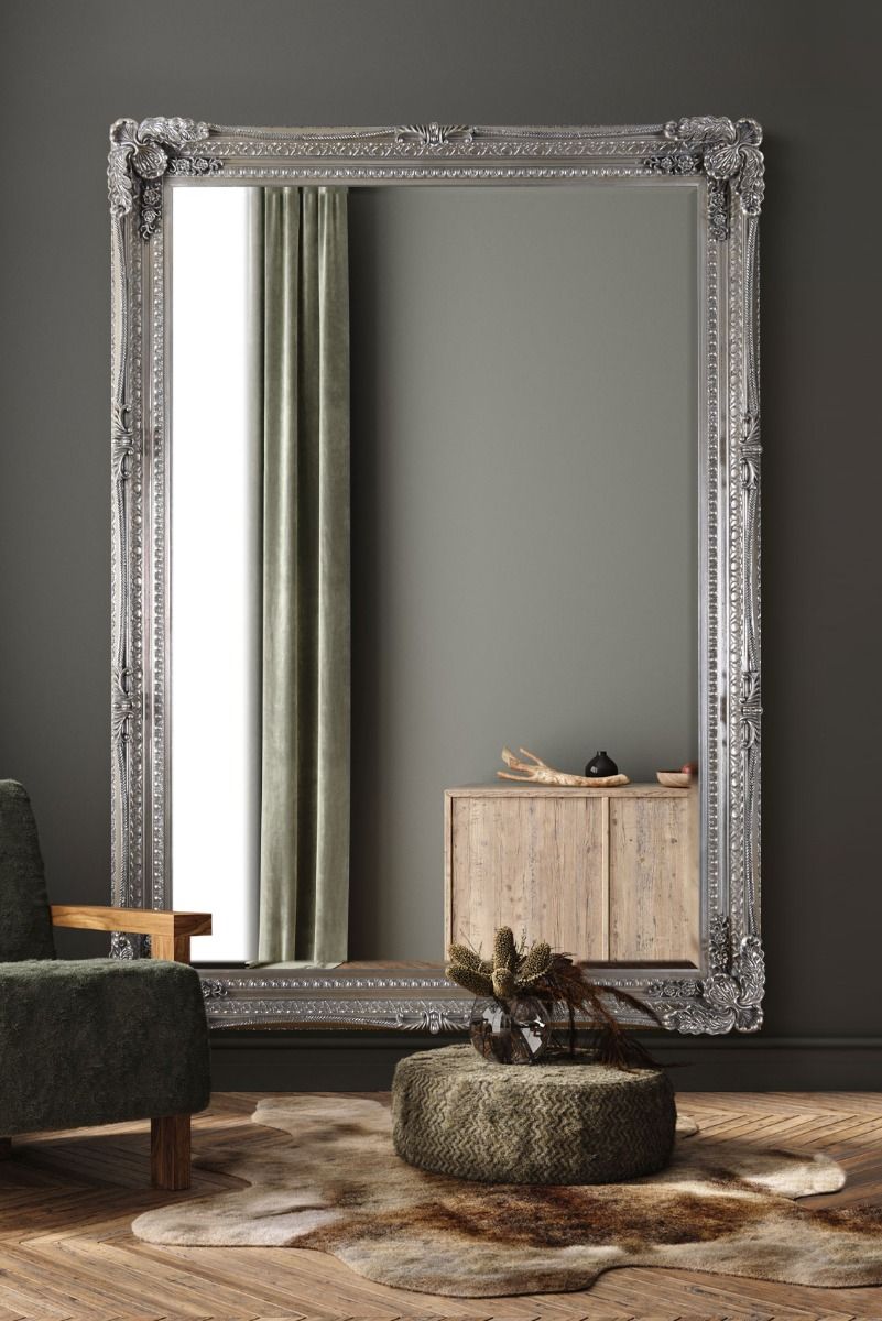 Reflective Care: Mirrors in Elderly Care and Healthcare Facilities