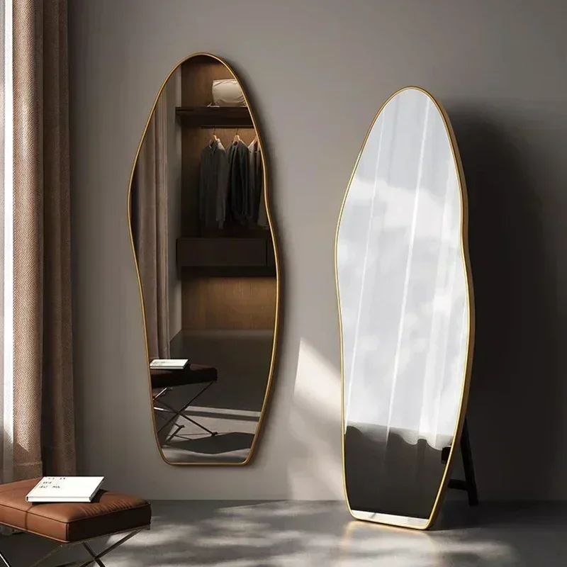 Tips for Hanging a Large Mirror Safely and Securely