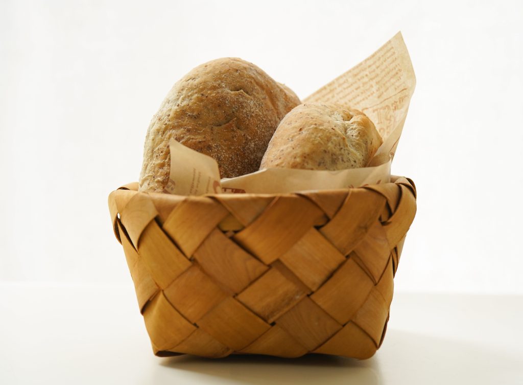 Paniers en osier avec couvercle