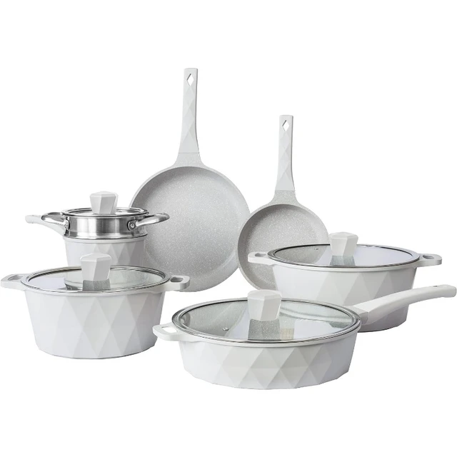 Country Kitchen Pots and Pans: Timeless Charm and Practicality