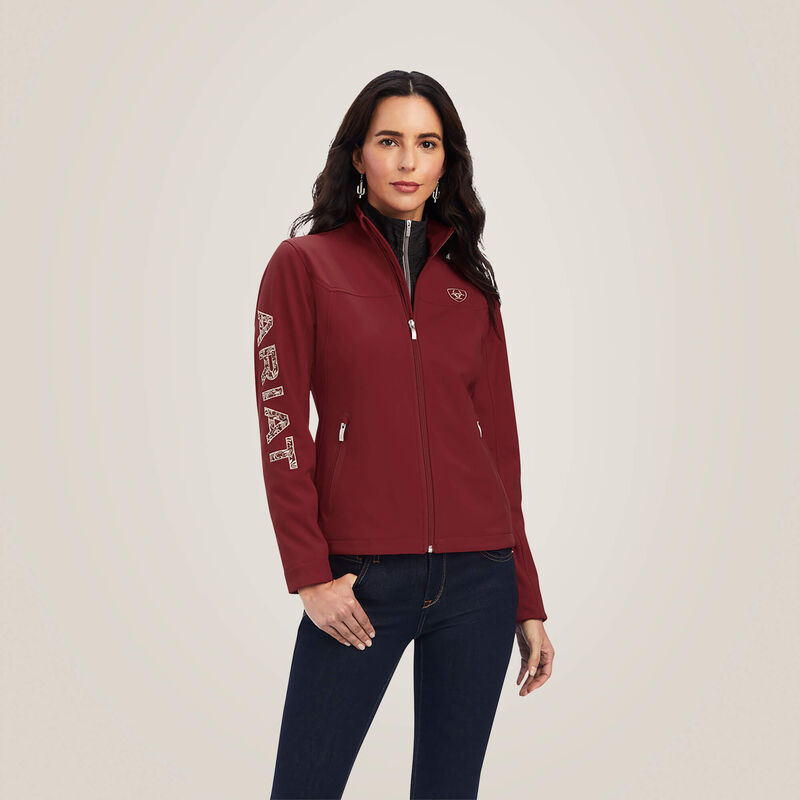 Women's nike jacket - A Must-Have Outerwear for Fashionistas