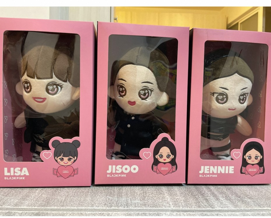 blackpink character plush