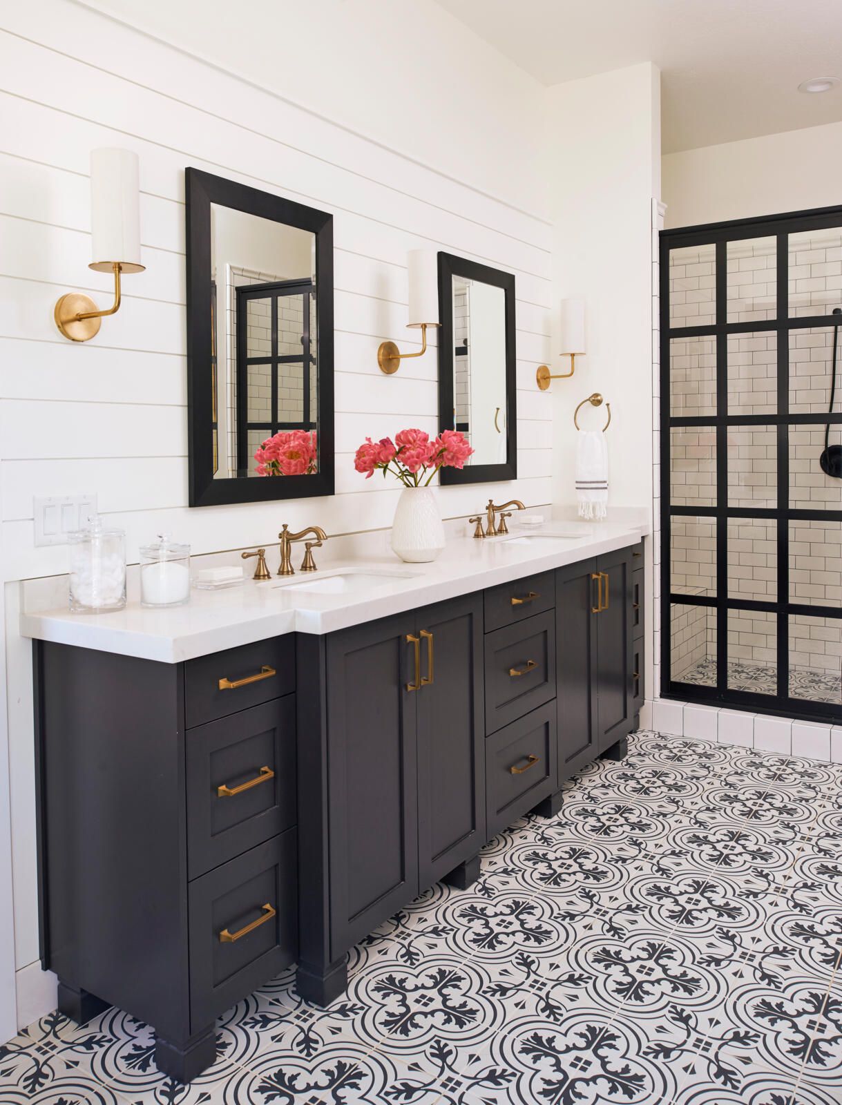 how to remove tiles from bathroom floor