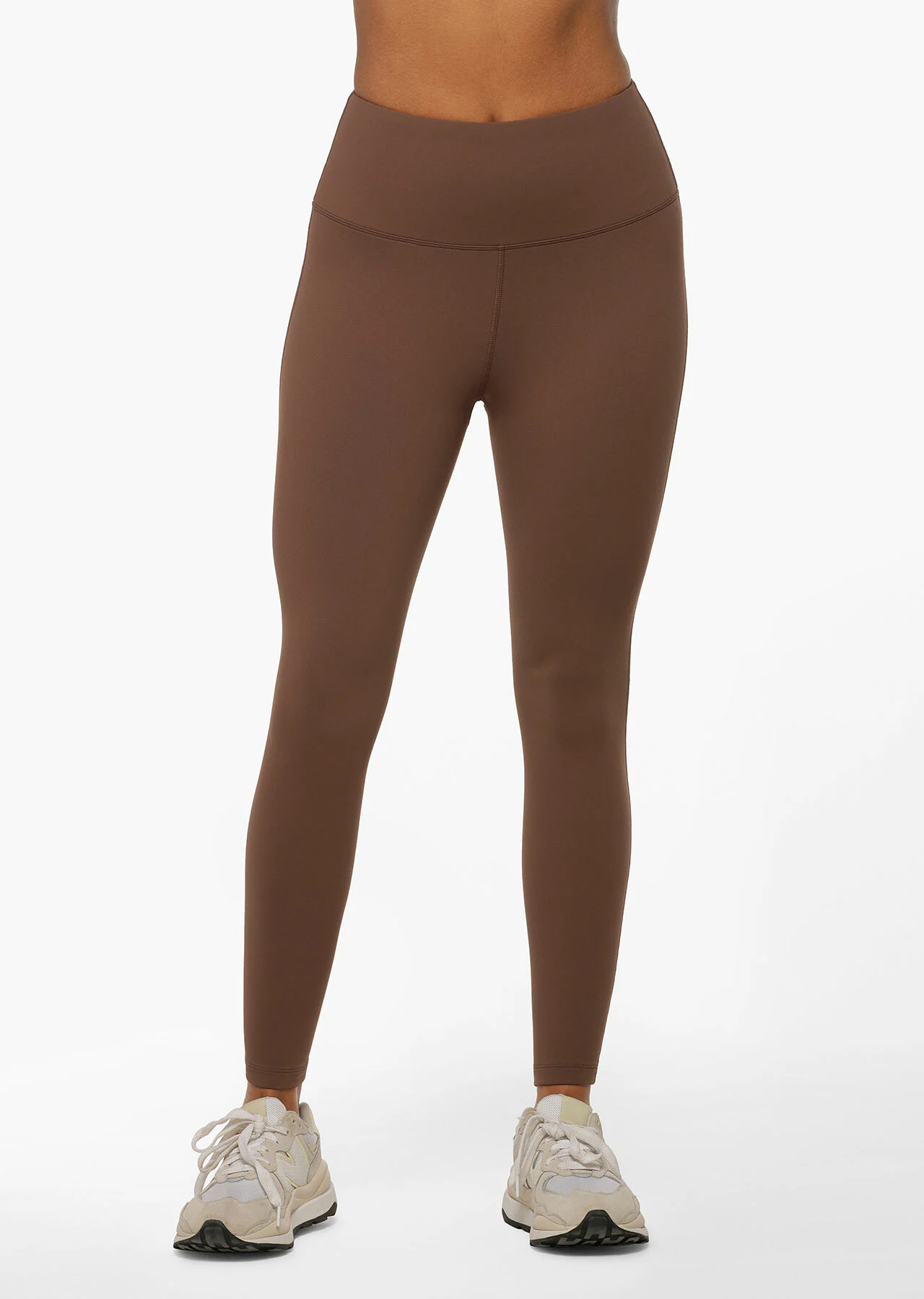 Brown leggings for women - How to Style them to Look Good