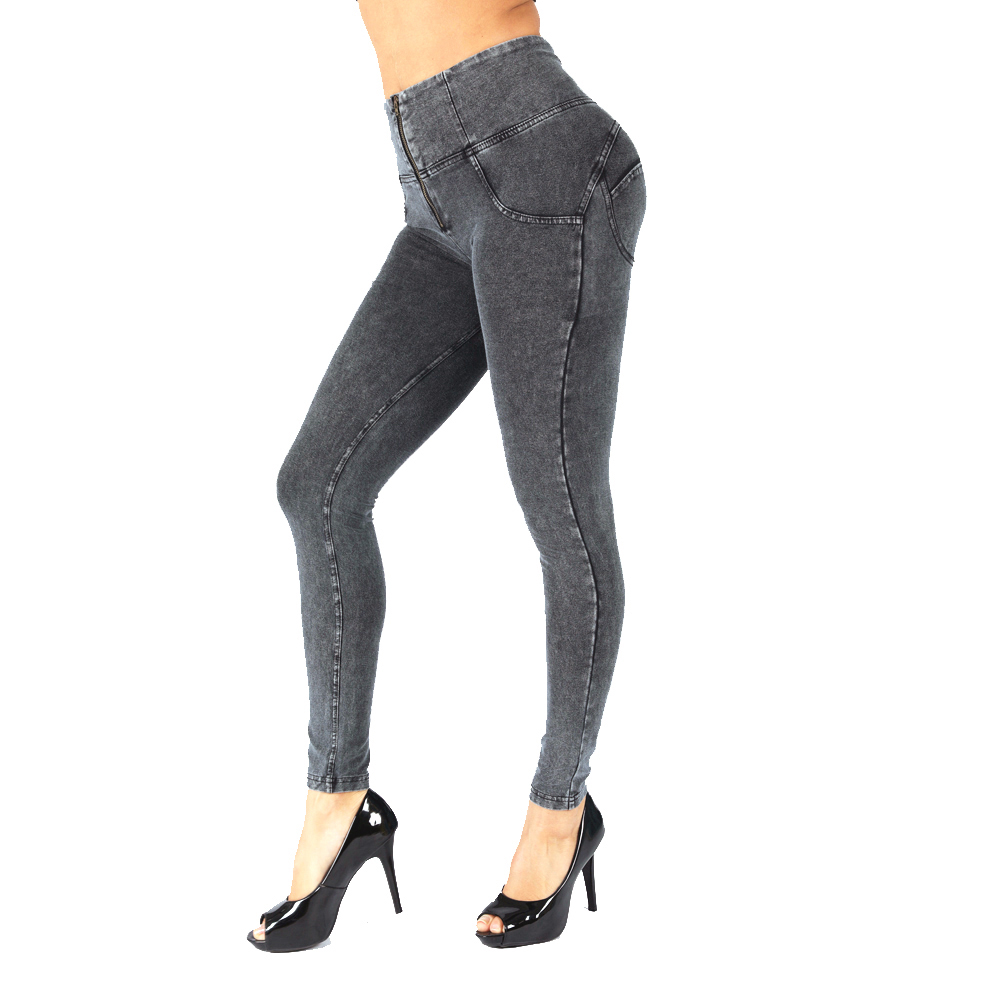 In recent years, Big ass jeans have become a staple in the wardrobes of many women, offering a flattering fit and comfortable feel