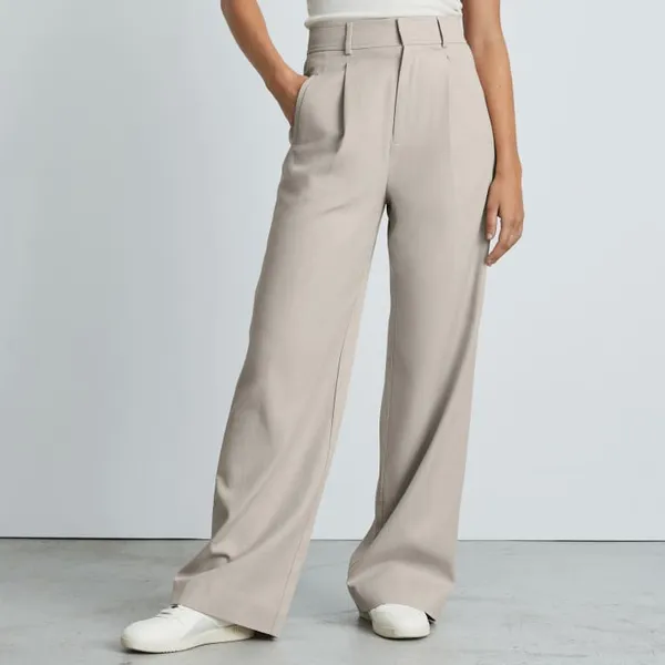 Women's Slacks Guide: Office Staples to Stylish Statements