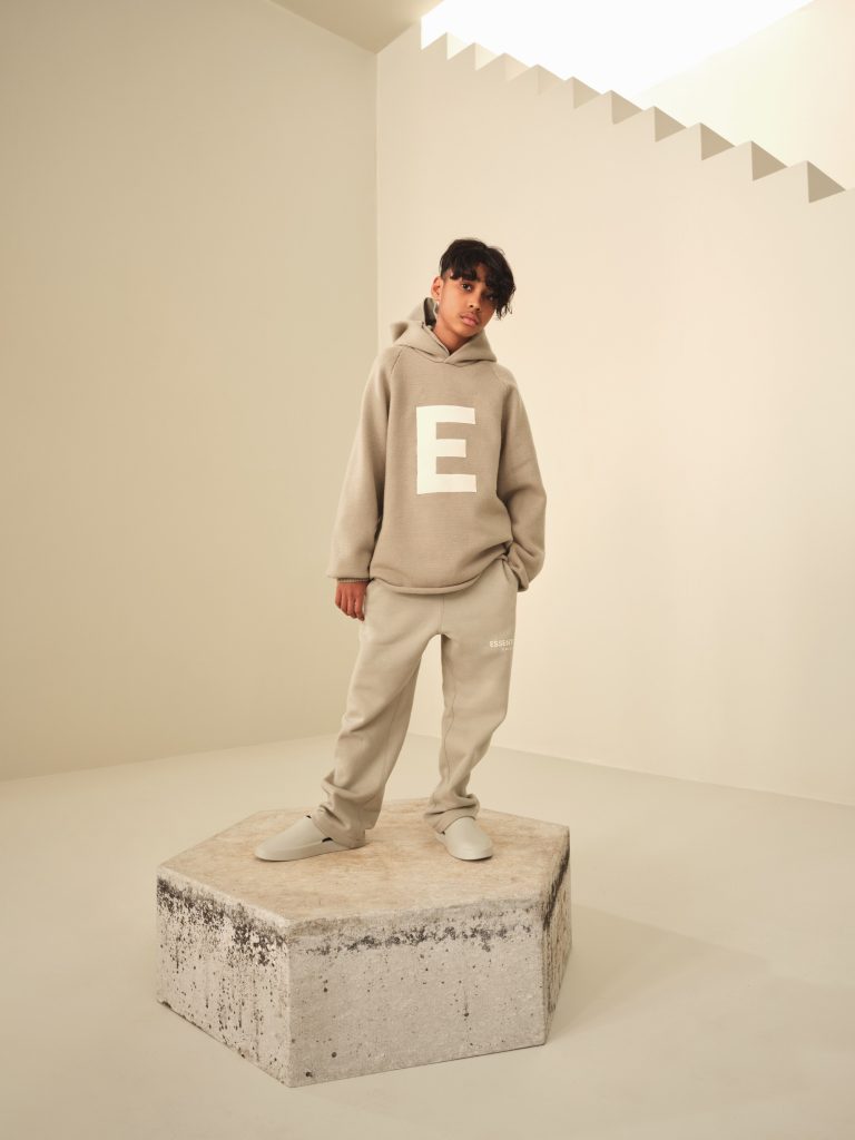 Essential hoodie kids: A Guide to Comfortable & Stylish Childhood