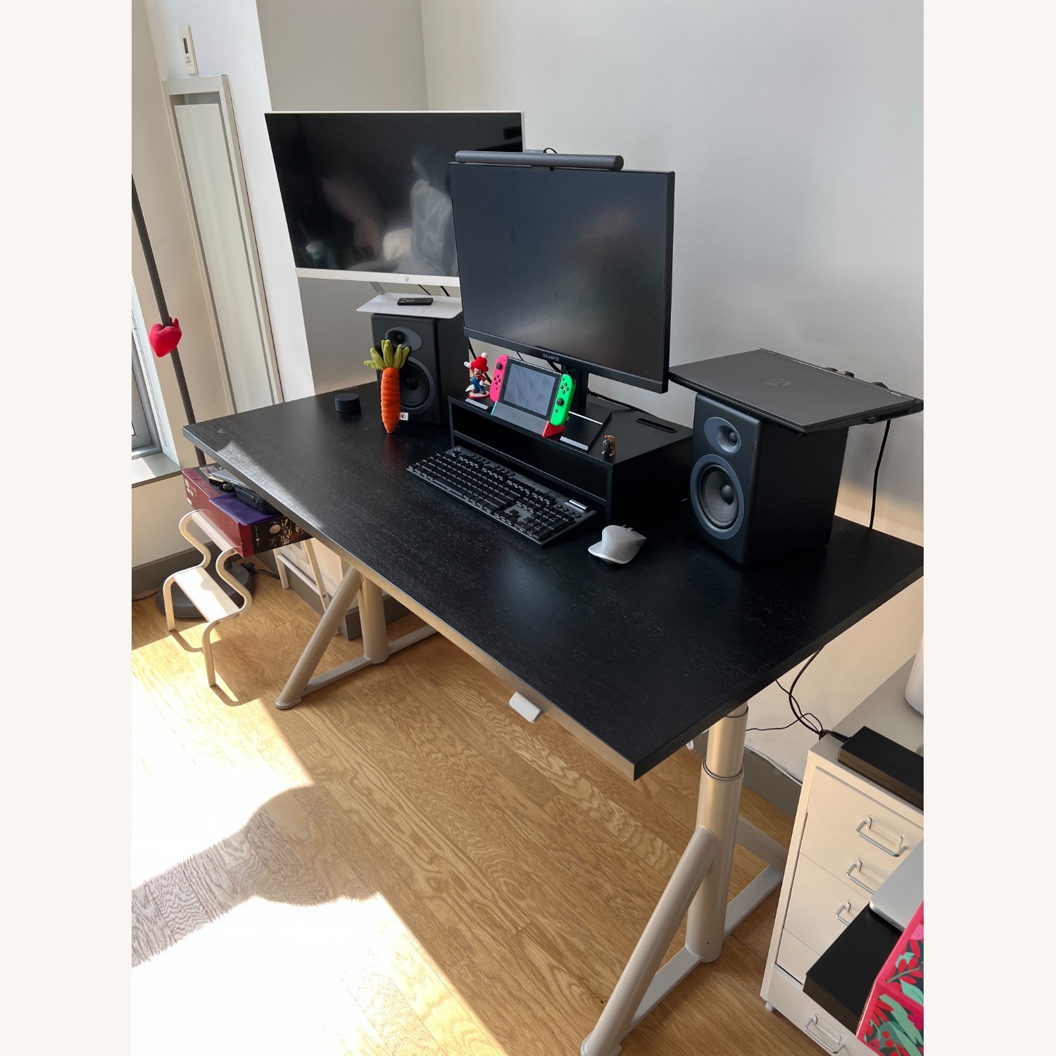 Ikea Idasen Desk: Functionality and Style Combined