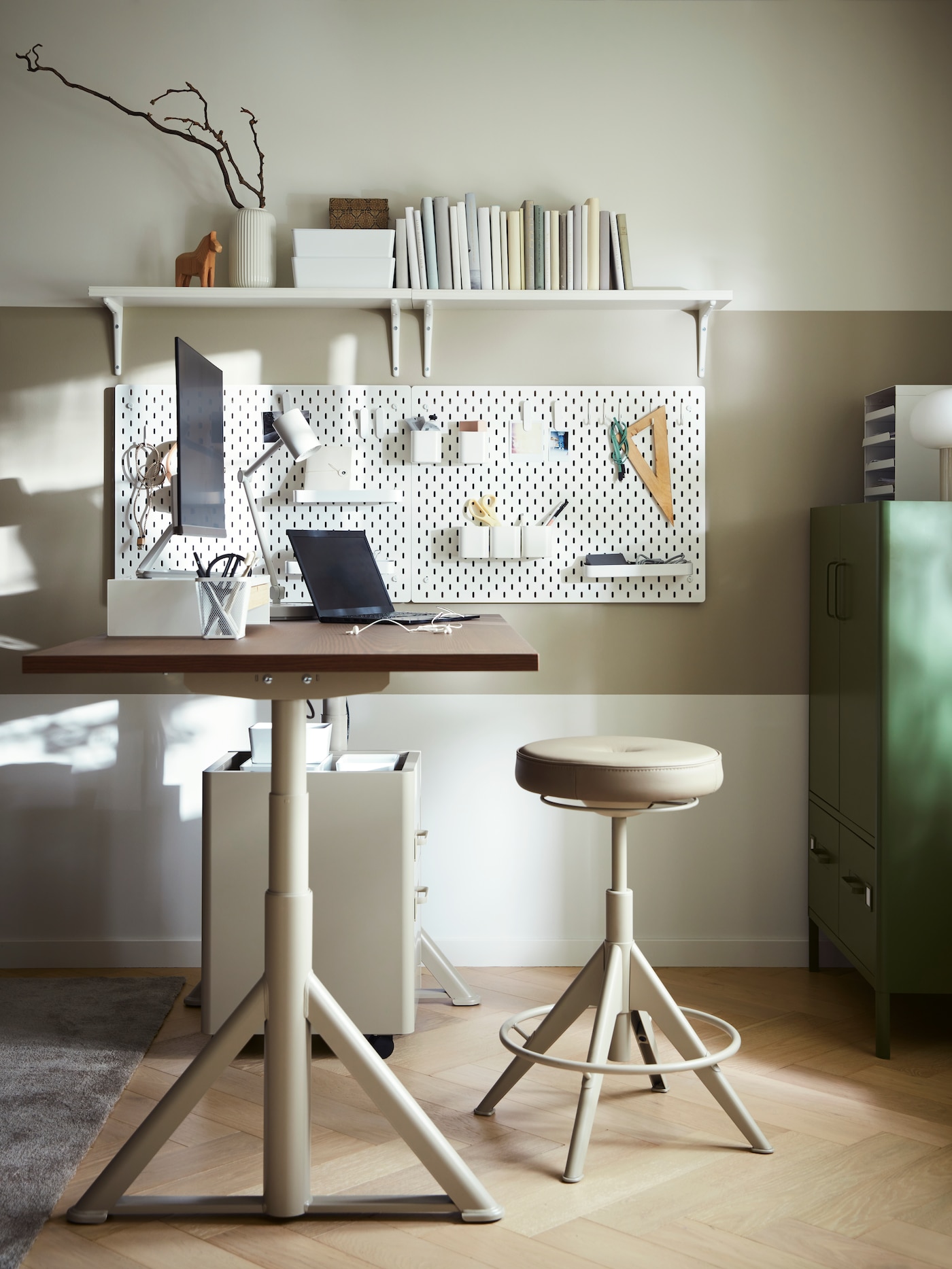 Ikea Idasen Desk: Functionality and Style Combined