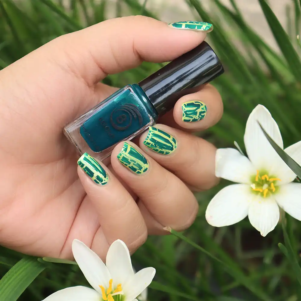 crackle nail polish