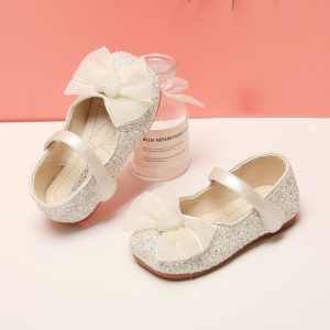 Do Shoes Really Help Babies Walk?